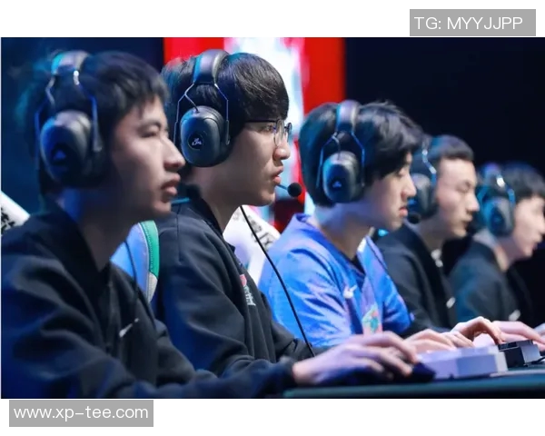 和平精英战术分析:深入探讨LNG战队的防守策略与技巧